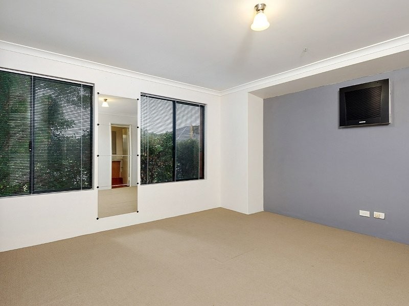 27 Beaumont Parkway, Success WA 6164