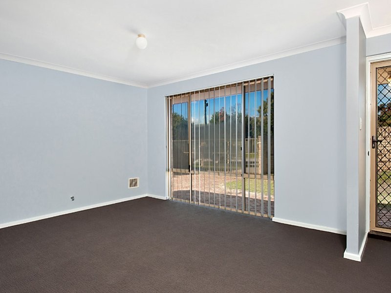 2/37 Gympie Way, Willetton WA 6155