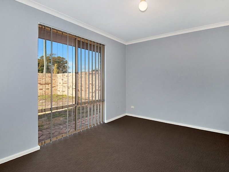 2/37 Gympie Way, Willetton WA 6155