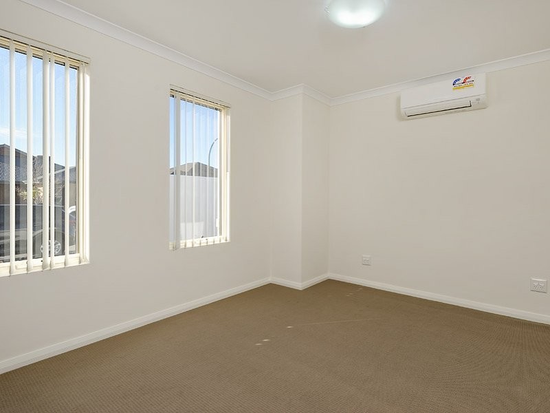 32 Arava Circle, Aveley WA 6069