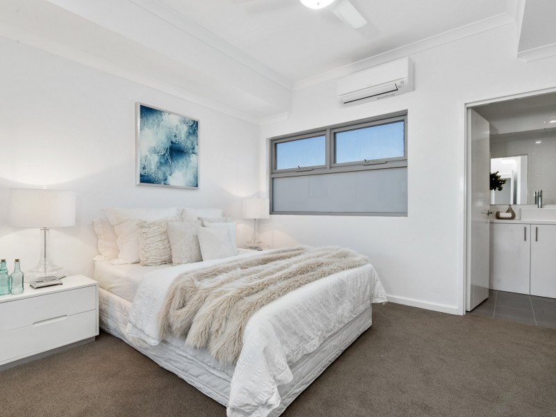 3/8 Bragor Place (studio), Ardross WA 6153