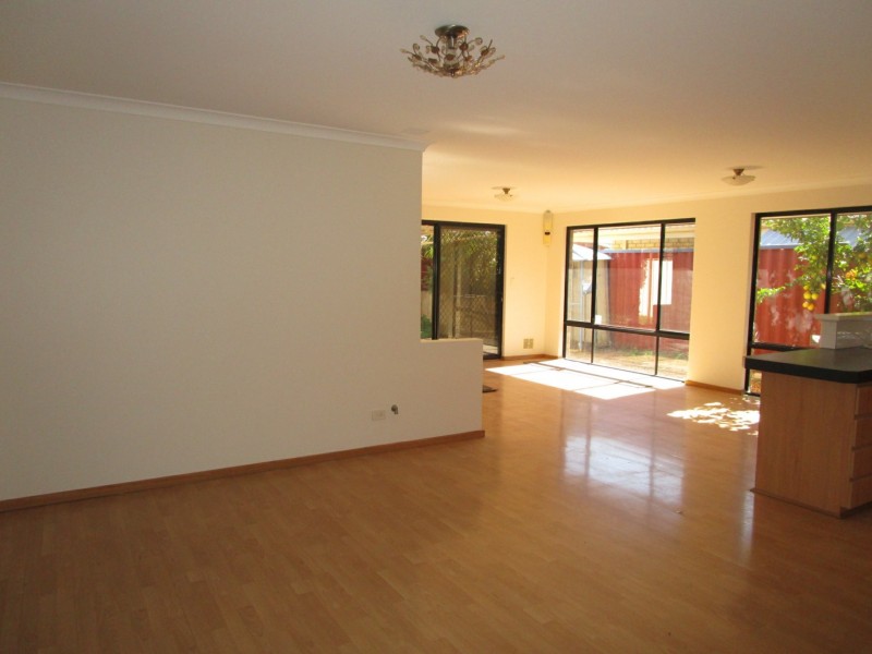 16 Senecio Lane, Beeliar WA 6164