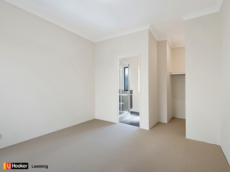 69 Veterans Drive, Byford WA 6122