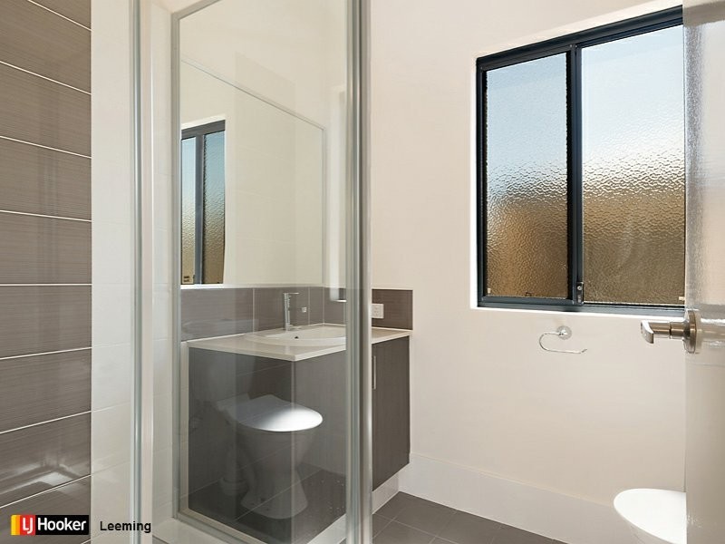 69 Veterans Drive, Byford WA 6122