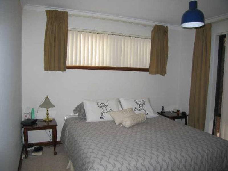 16 Gracechurch Crescent, Leeming WA 6149