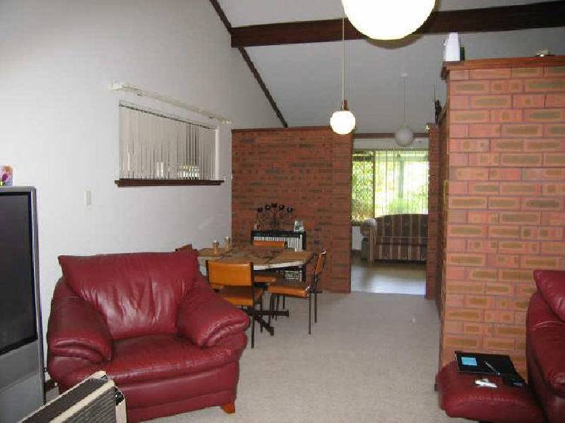 16 Gracechurch Crescent, Leeming WA 6149