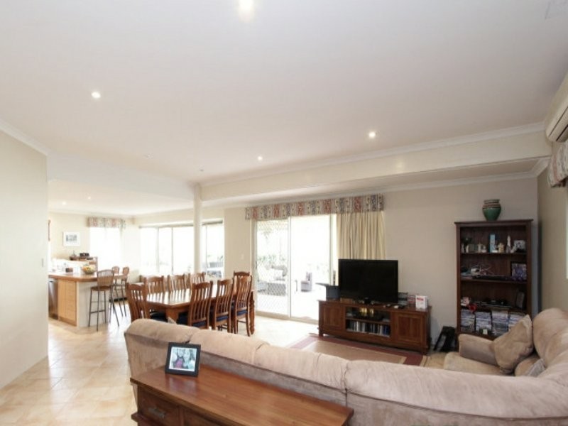 9 Noongar Way, Riverton WA 6148