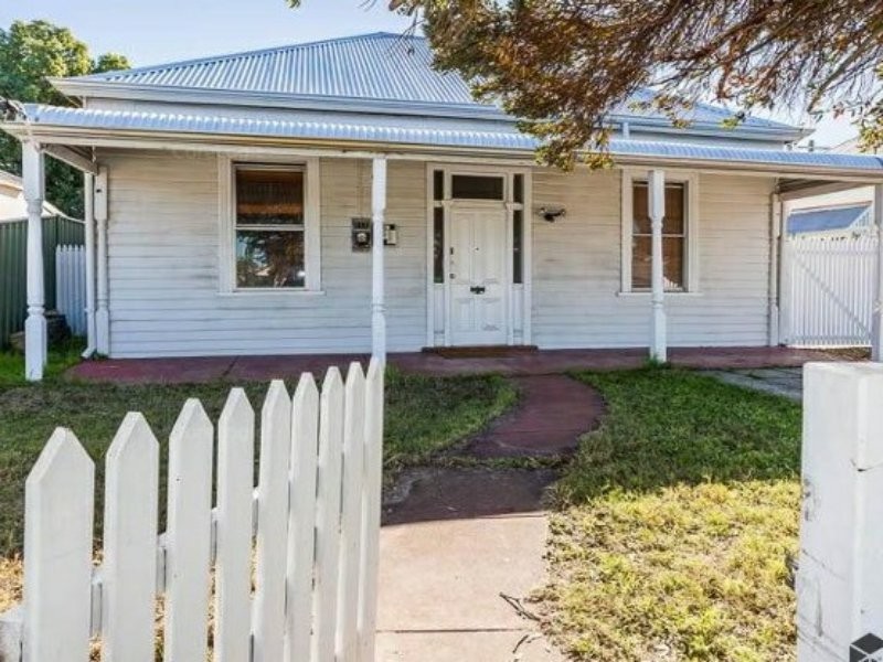 273 Railway Parade, Maylands WA 6051