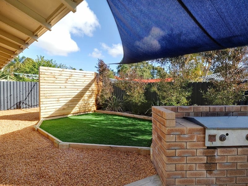 6 Krugger Place, Leeming WA 6149