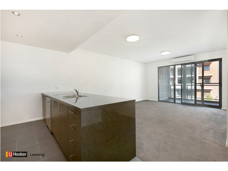15/1 Stockton Bend, Cockburn Central WA 6164