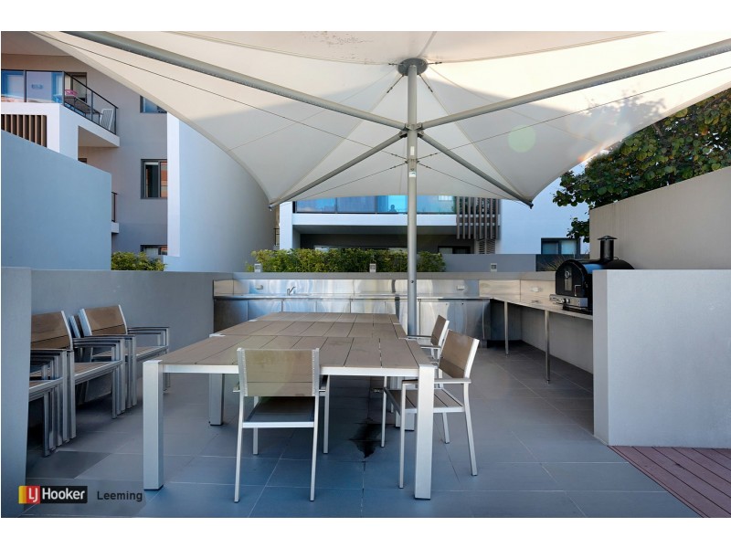 15/1 Stockton Bend, Cockburn Central WA 6164