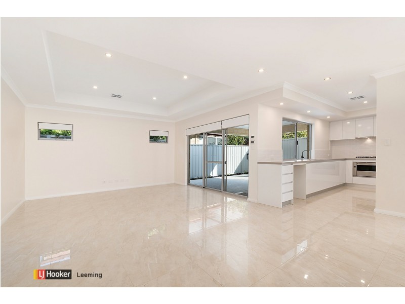 14 Cumberland Road, Forrestfield WA 6058