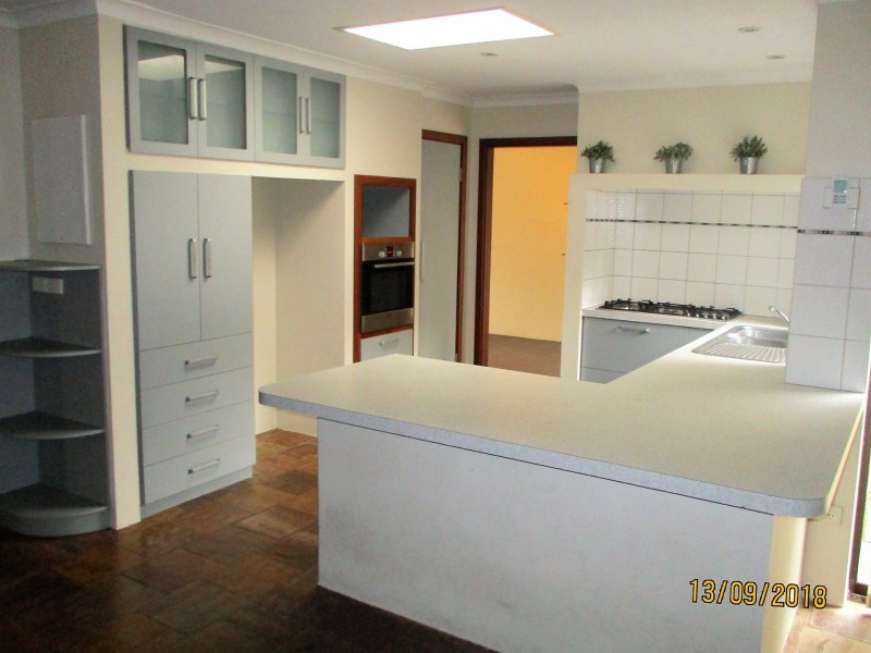 13 Wethered Street, Leeming WA 6149