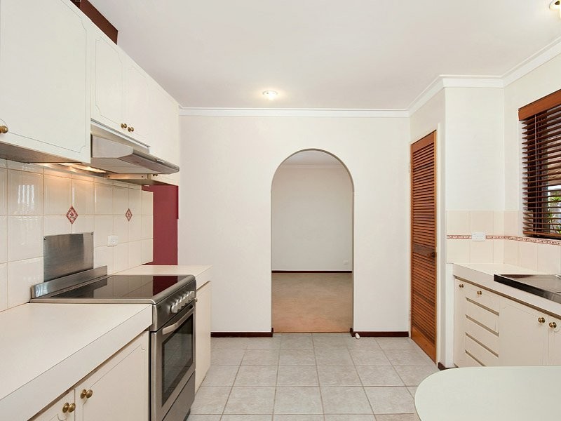 9 Nigel Court, Leeming WA 6149