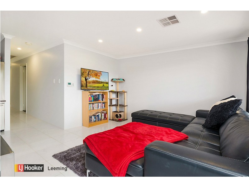 8 Arid Lane, Wandi WA 6167