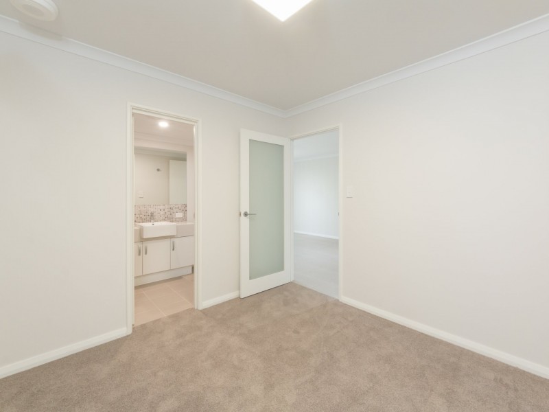 11/24 Westralia Gardens, Rockingham WA 6168