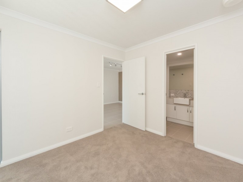 13/24 Westralia Gadens, Rockingham WA 6168