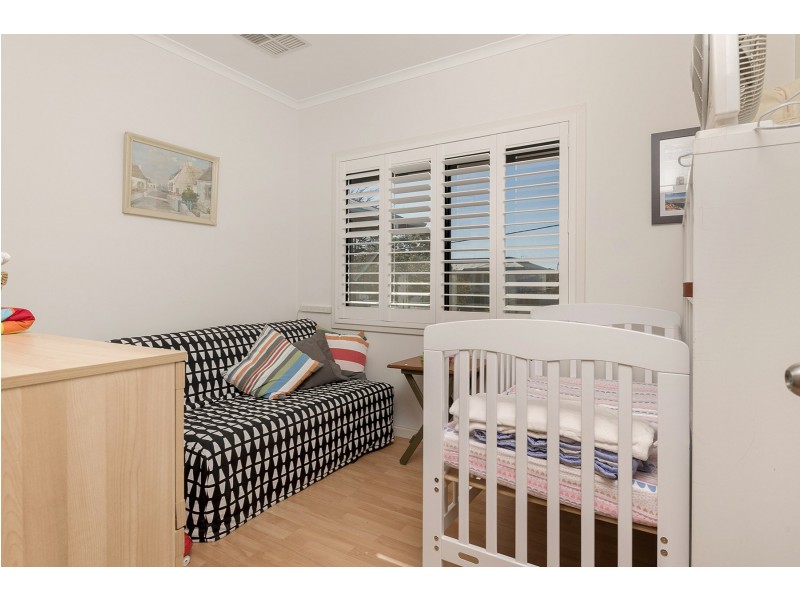 17 Long Street, Beaconsfield WA 6162