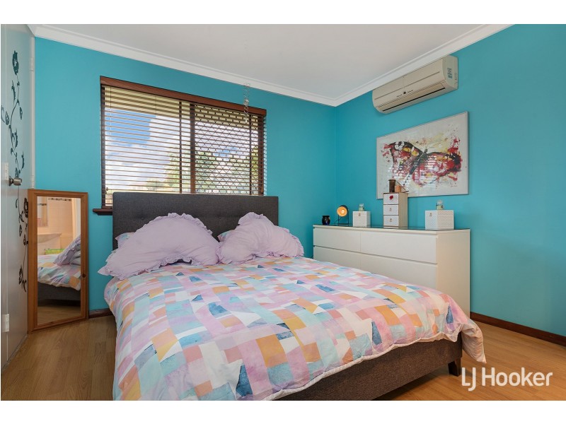 25 Winchester Way, Leeming WA 6149
