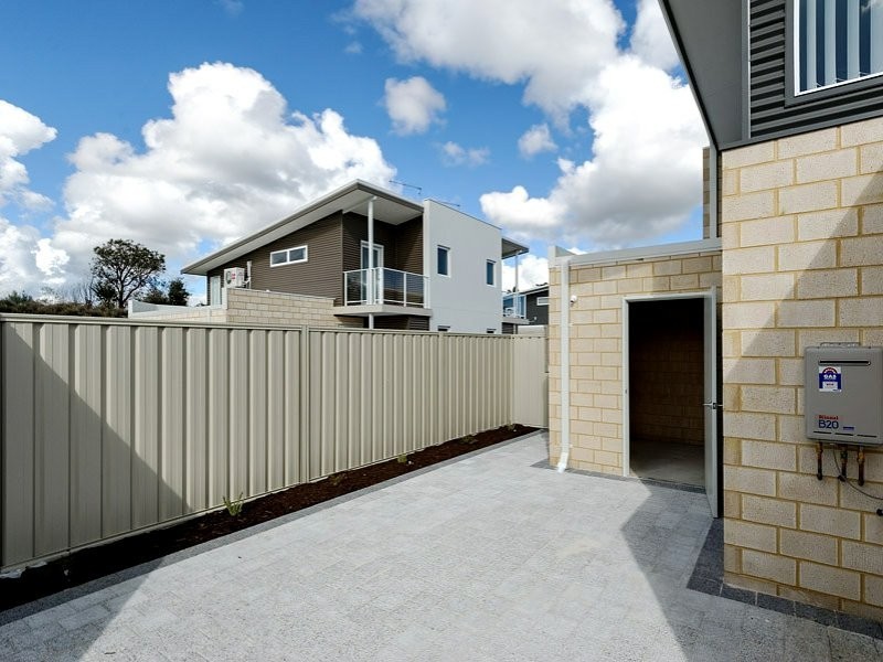 40 Dewsbury Drive, Bertram WA 6167