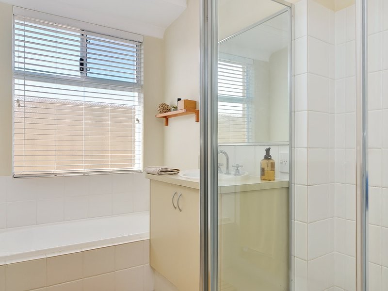 19 Astroloma Drive, Success WA 6164