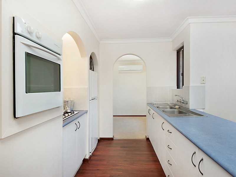 19 Gowther Street, Leeming WA 6149