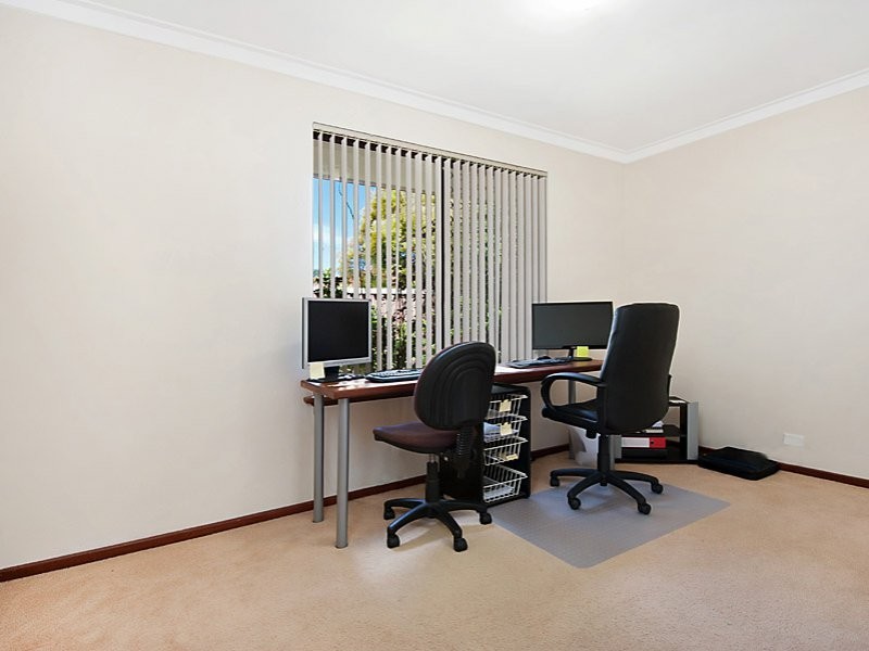 19 Gowther Street, Leeming WA 6149