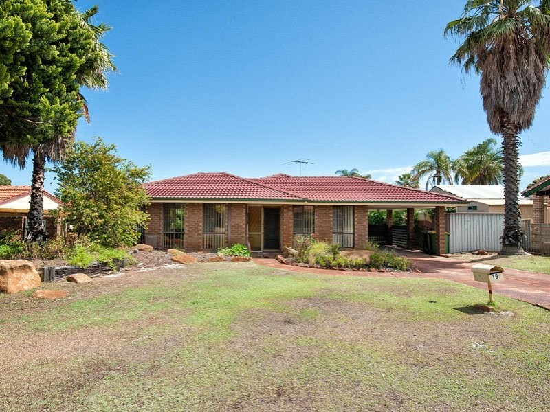 19 Gowther Street, Leeming WA 6149