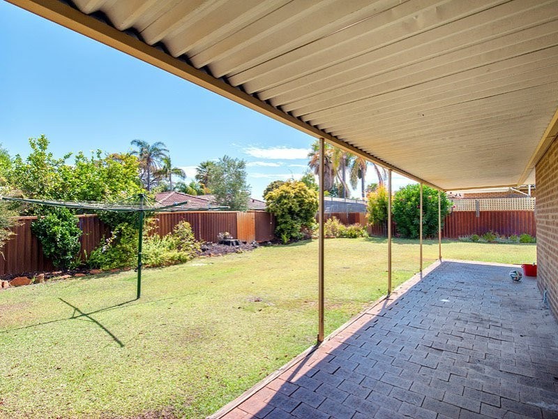 19 Gowther Street, Leeming WA 6149