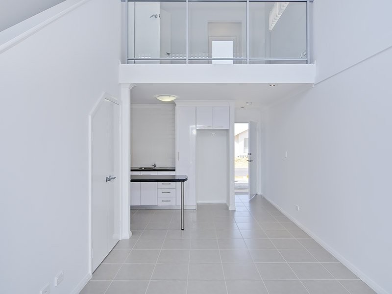 16C Torrey Crescent, Aubin Grove WA 6164