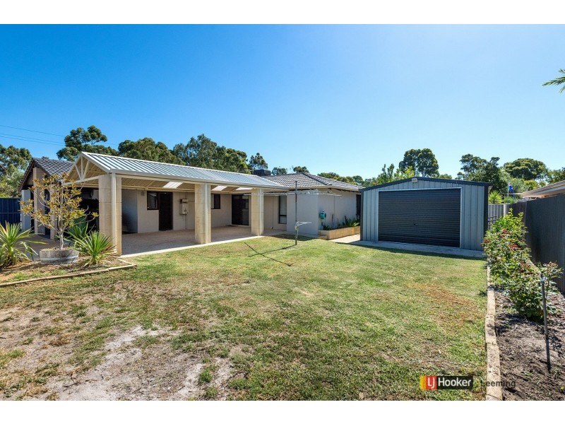 24 Beasley Road, Leeming WA 6149