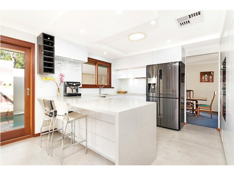 26 Hanlin Way, Samson WA 6163