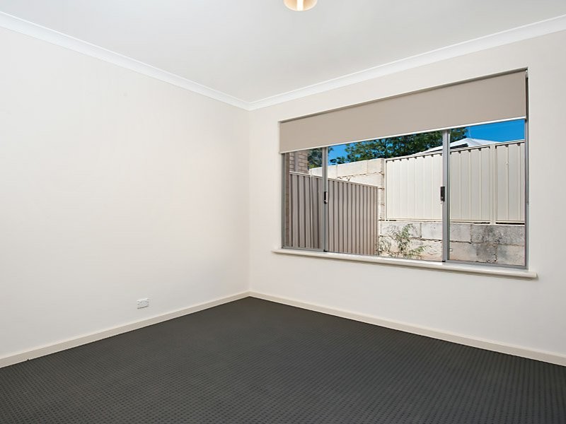 17C Robin Hood Avenue, Armadale WA 6112