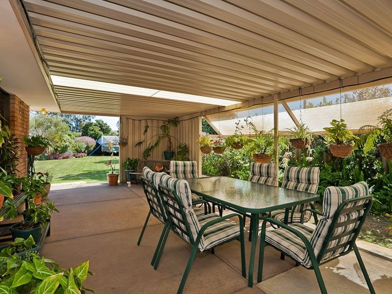 8 Bagot Court, Leeming WA 6149