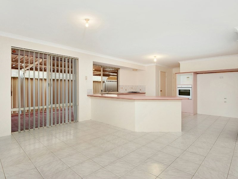 14 Figtree Drive, Canning Vale WA 6155