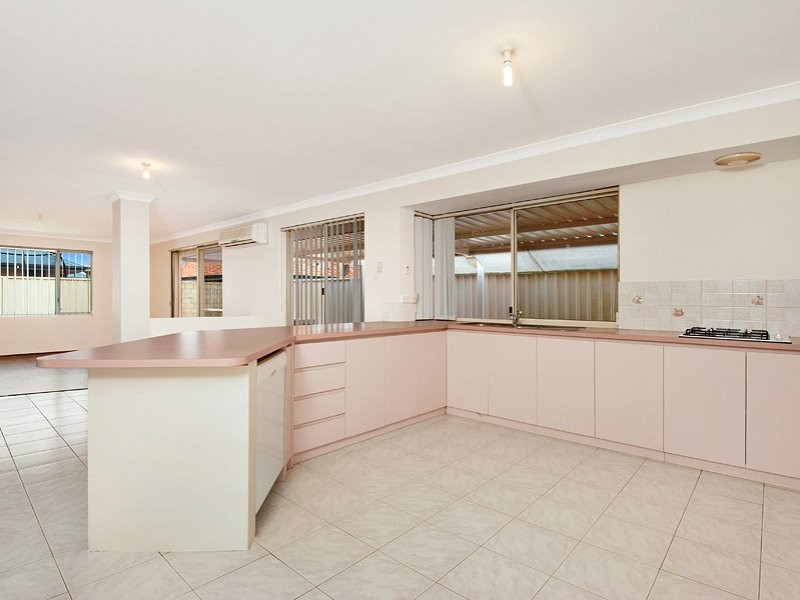 14 Figtree Drive, Canning Vale WA 6155