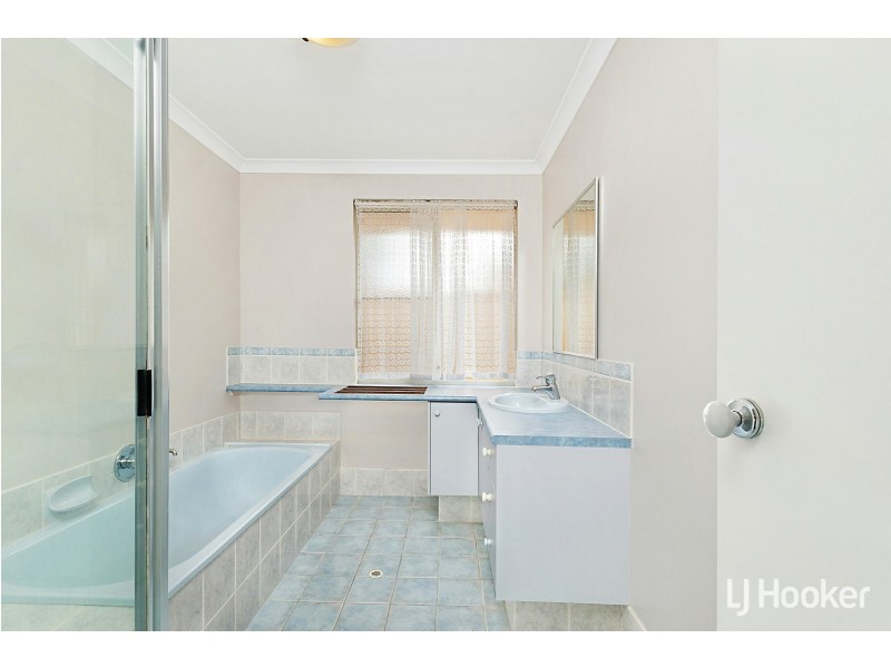 130 Campbell Road, Canning Vale WA 6155