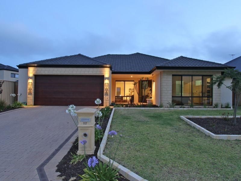 13 Goshawk Pass, Beeliar WA 6164