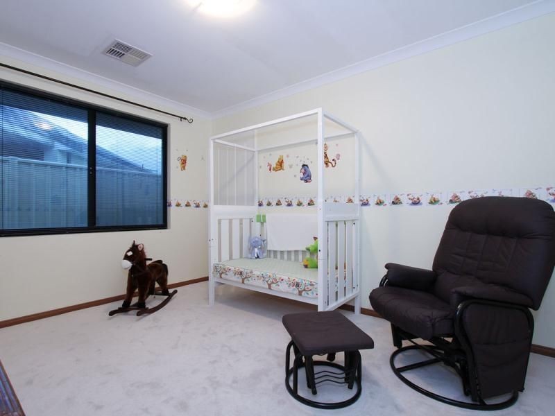 13 Goshawk Pass, Beeliar WA 6164