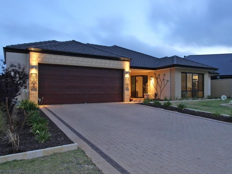 13 Goshawk Pass, Beeliar WA 6164