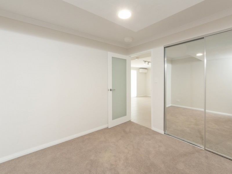 2/24 Westralia Gardens, Rockingham WA 6168