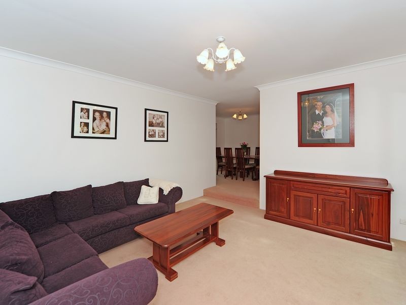 3 Wishaw Grove, Leeming WA 6149