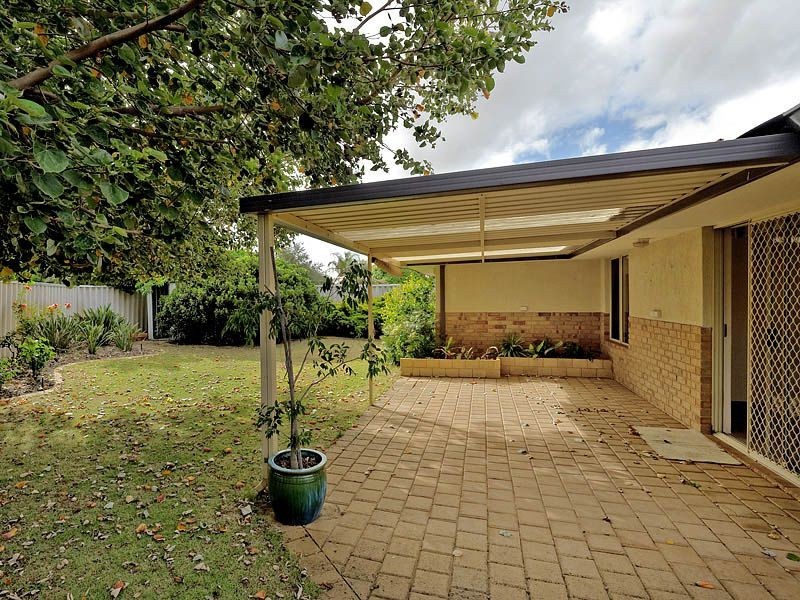 18 Turnbury Park Drive, Jandakot WA 6164