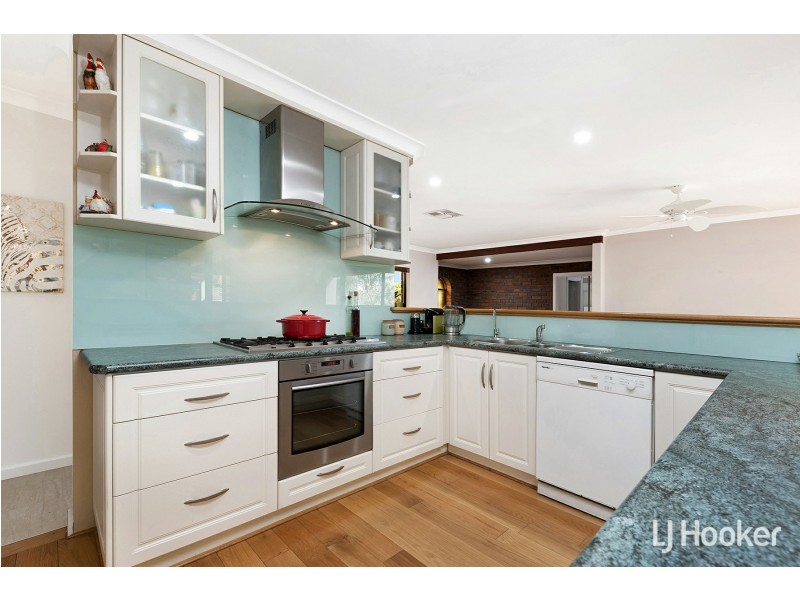 9 Timbrell Way, Leeming WA 6149