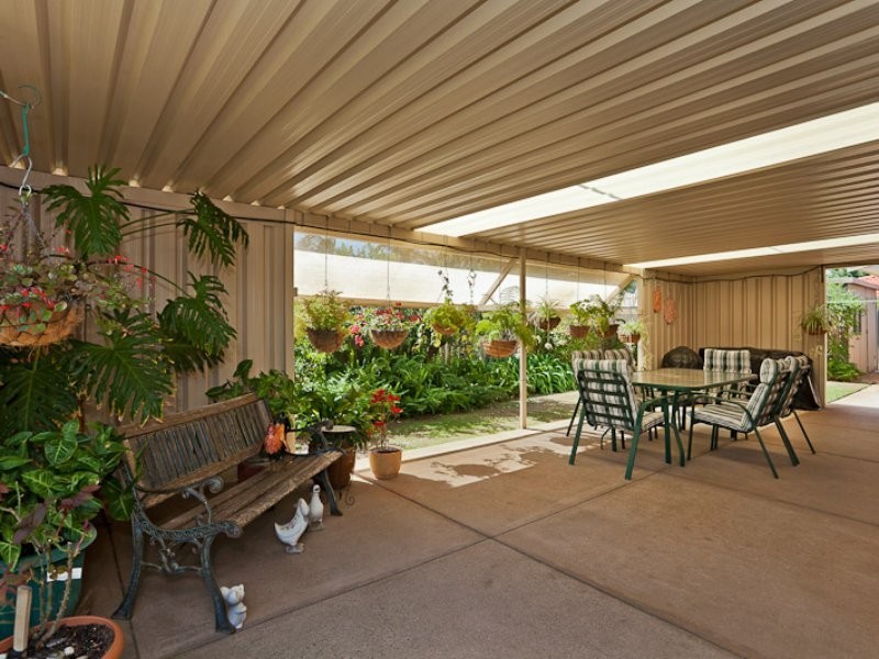 8 Bagot Crt, Leeming WA 6149