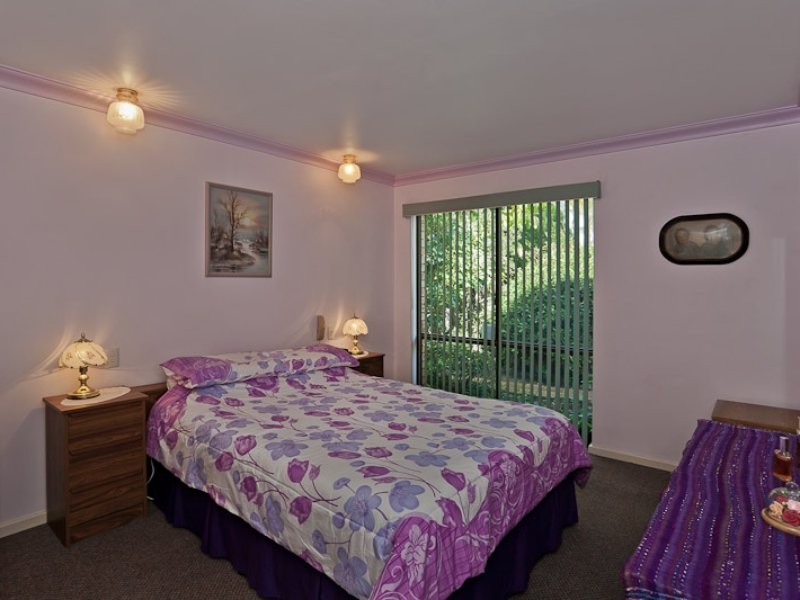 8 Bagot Crt, Leeming WA 6149