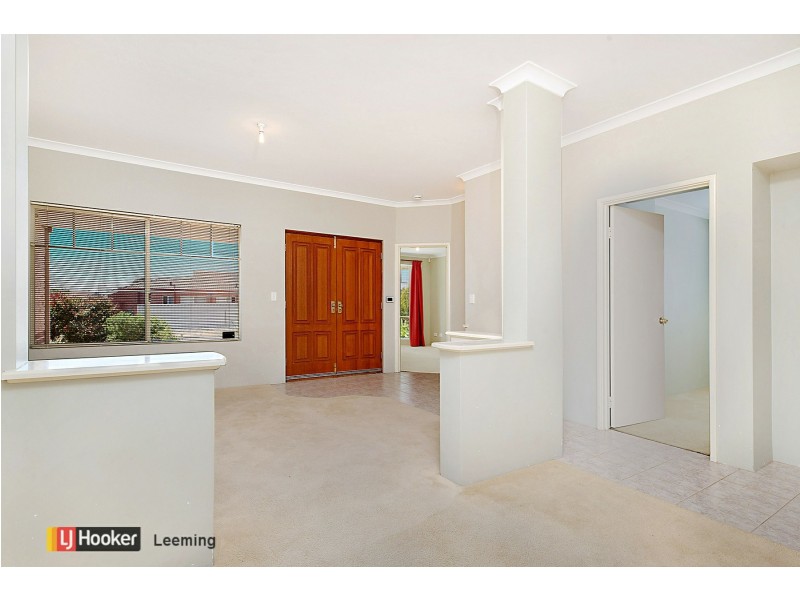 16 Millstream Place, Success WA 6164