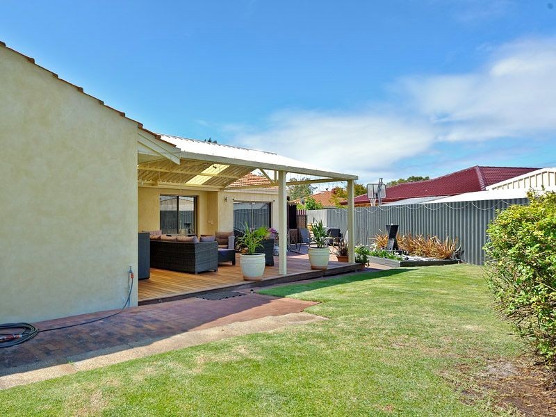 6b Tasman Place, Shelley WA 6148