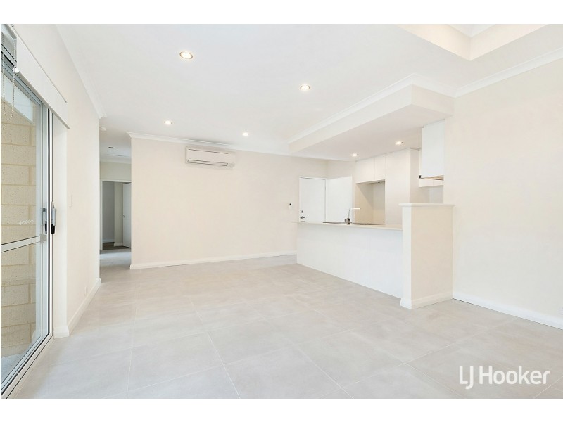 25B Theseus Way, Coolbellup WA 6163