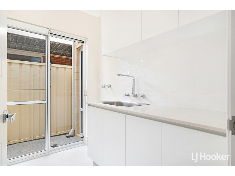 25B Theseus Way, Coolbellup WA 6163